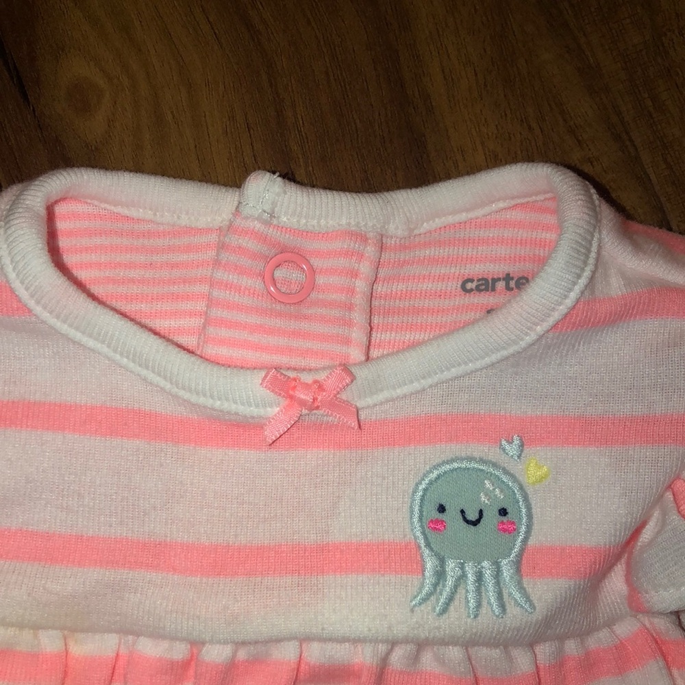 Carter’s dress - Picture 3 of 6